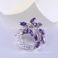 Latest Trendy Design Crystal name brand brooches